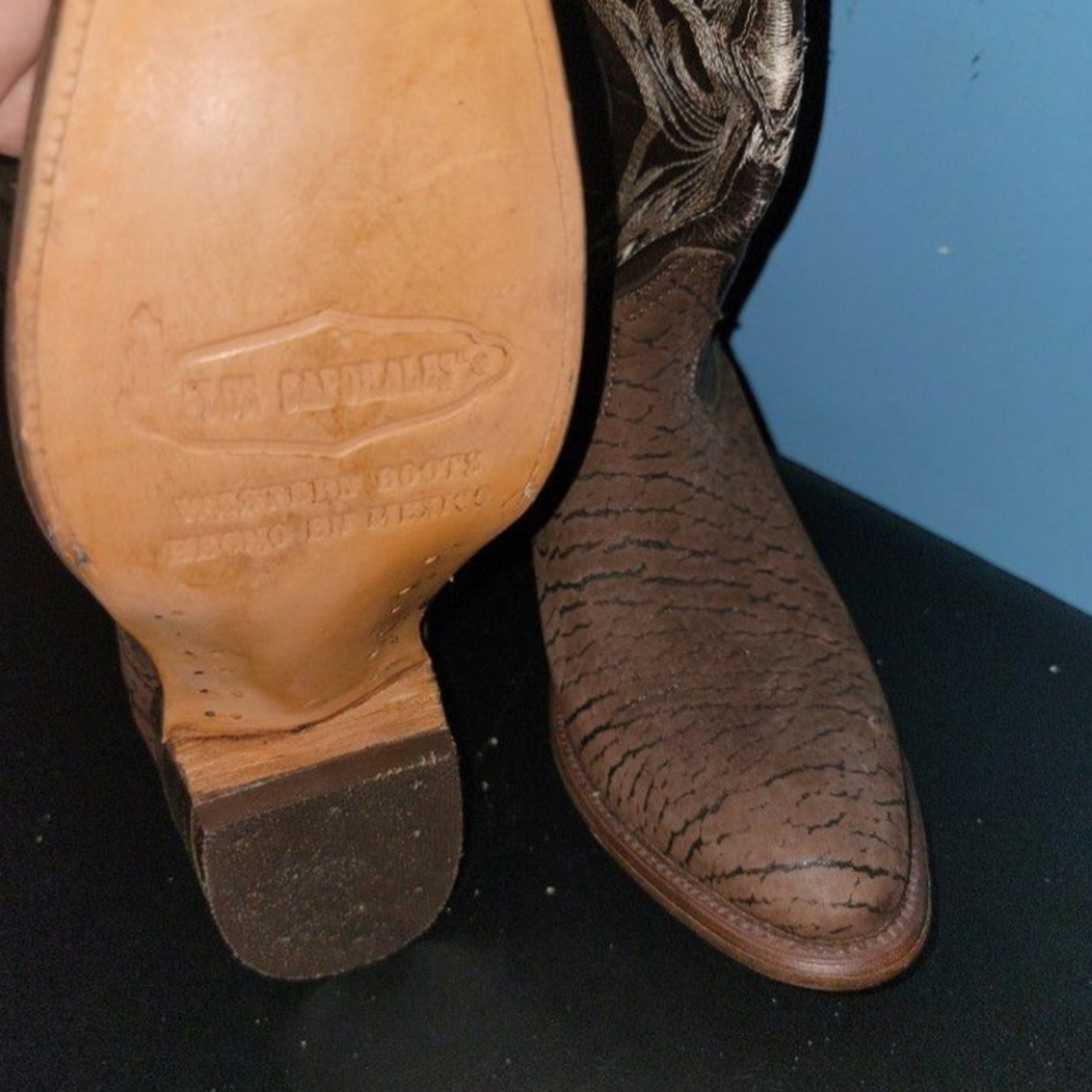Boots - Picture 2 of 3